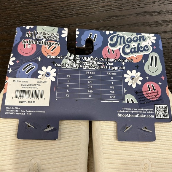 Moon Cake memory foam cloudsoft fleece cusiony comfort new smiley faced slippers - Picture 4 of 6